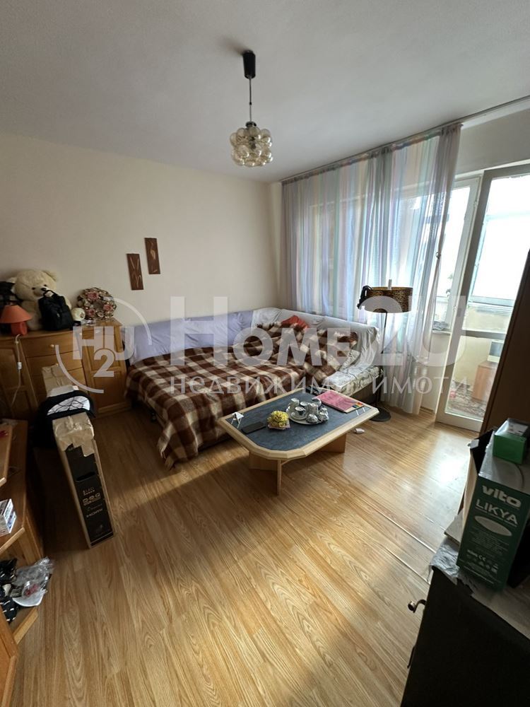 Home2U недвижими имоти продава обзаведен тристаен апартамент в с.Атия, общ.Созопол