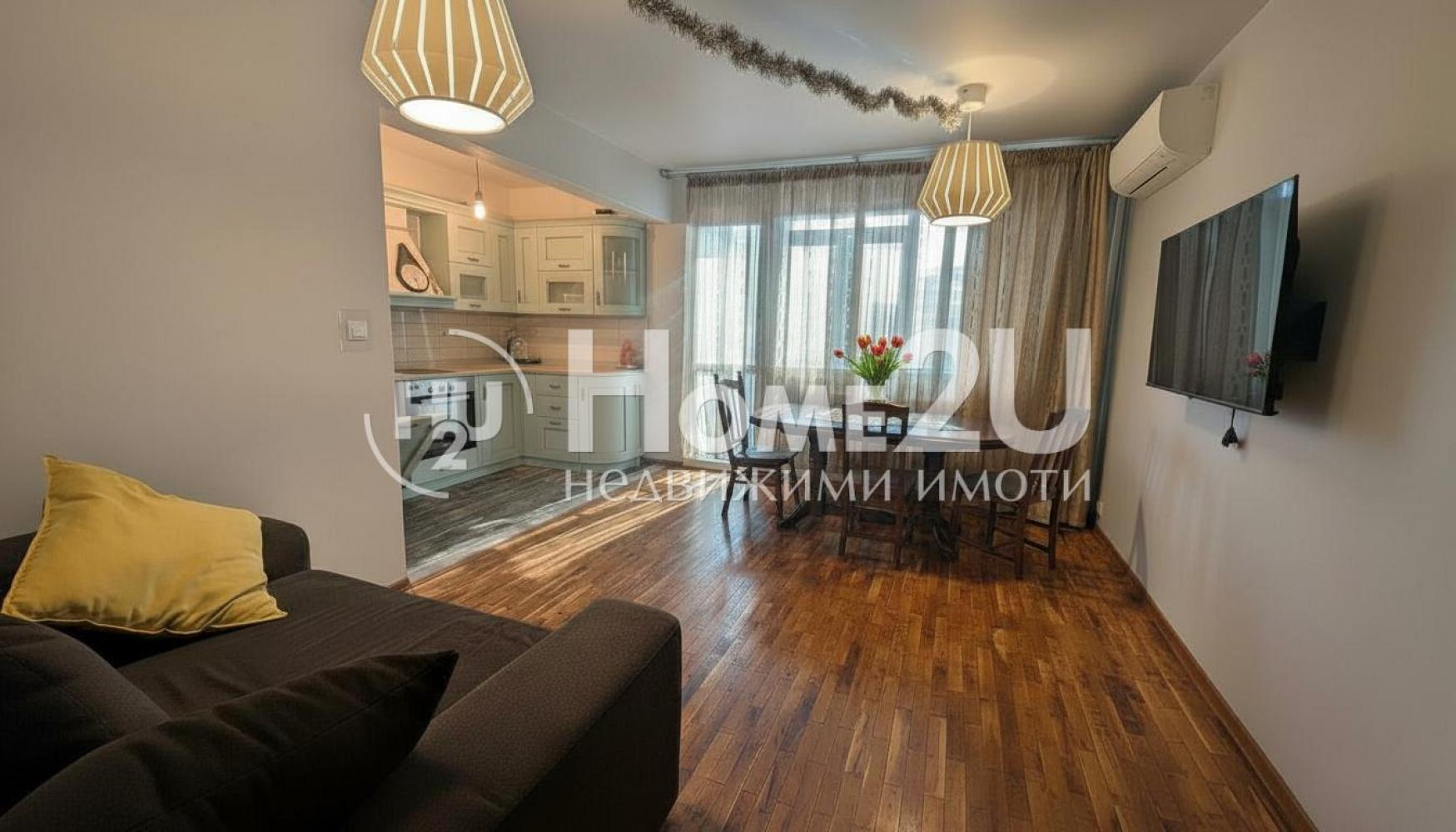 Home2U предлага под наем просторен тристаен апартамент в кв. Лазур